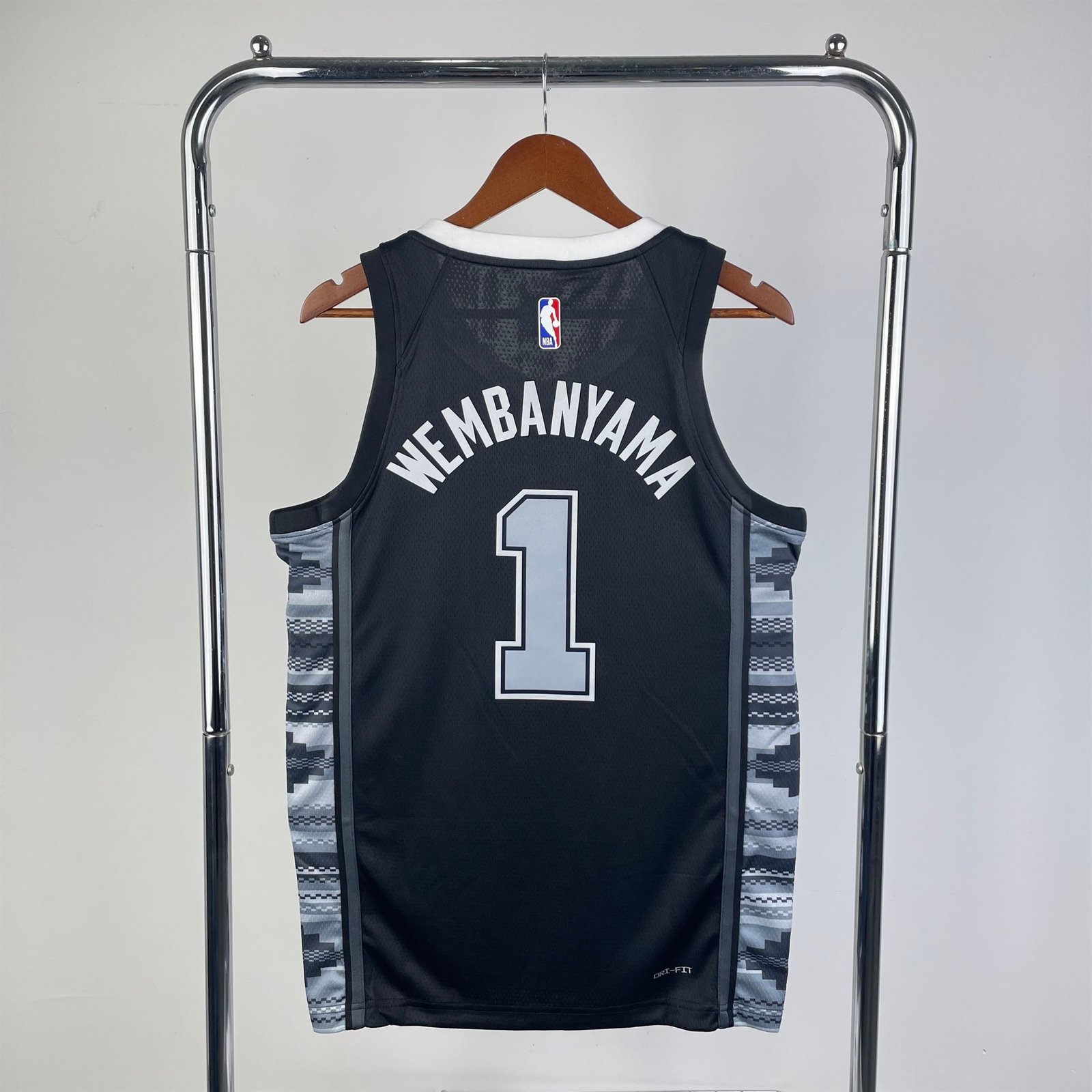 Maillot NBA San Antonio Spurs Wembanyama 1