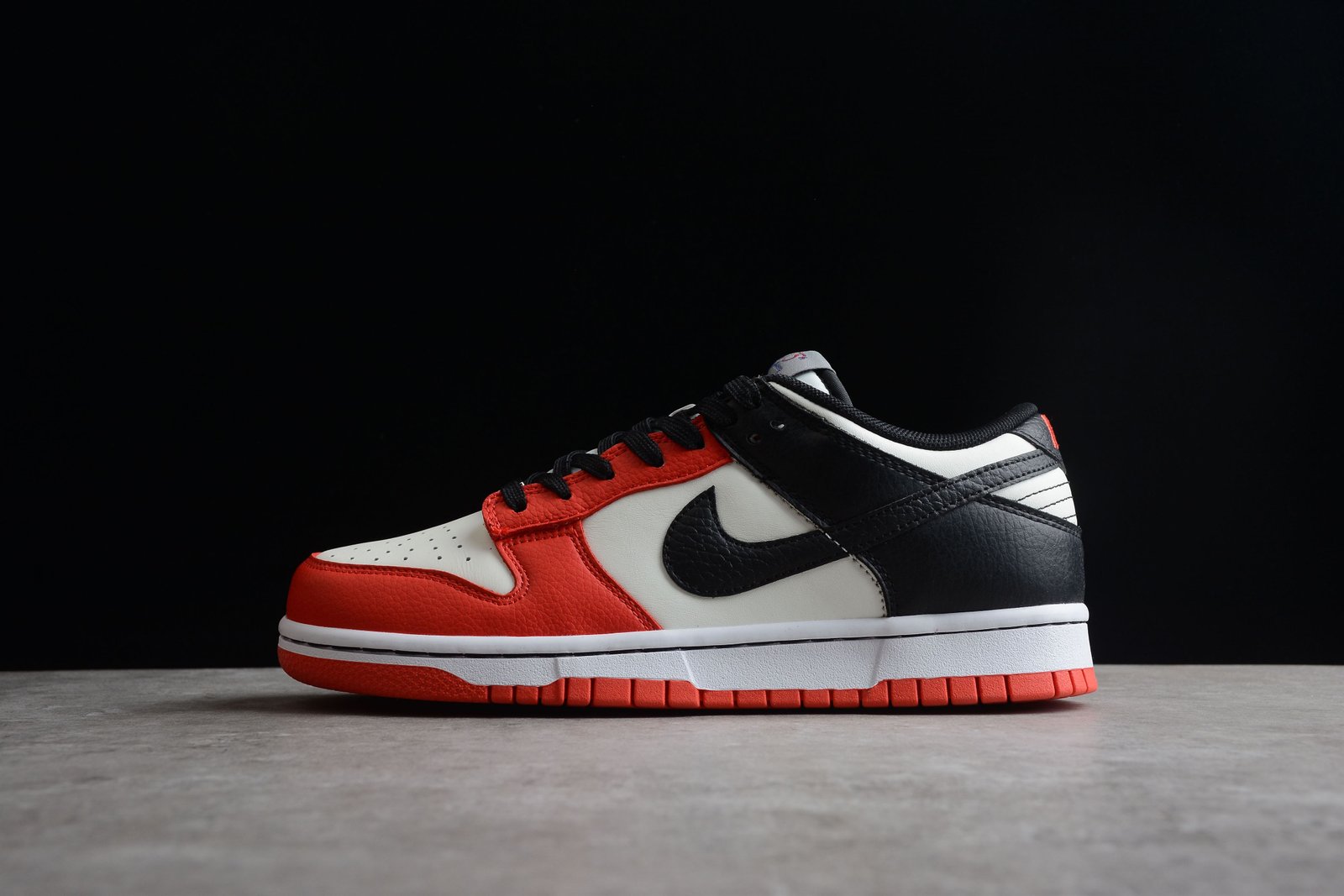 Chaussure Homme Nike SB Dunk